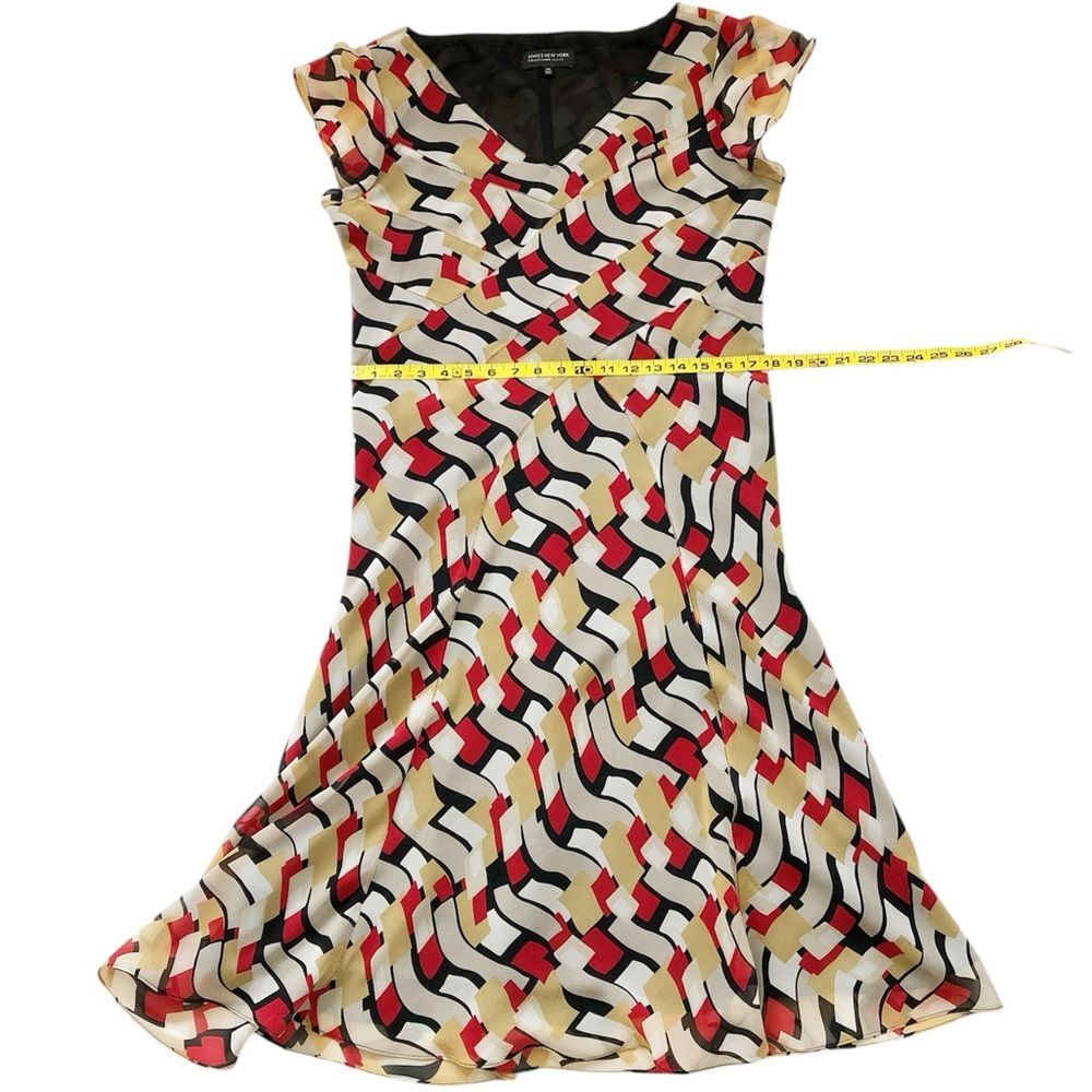 Jones New York Women’s Multicolored Silk Flutter Sleeve Slipover Dress Size 14P - Picture 7 of 15